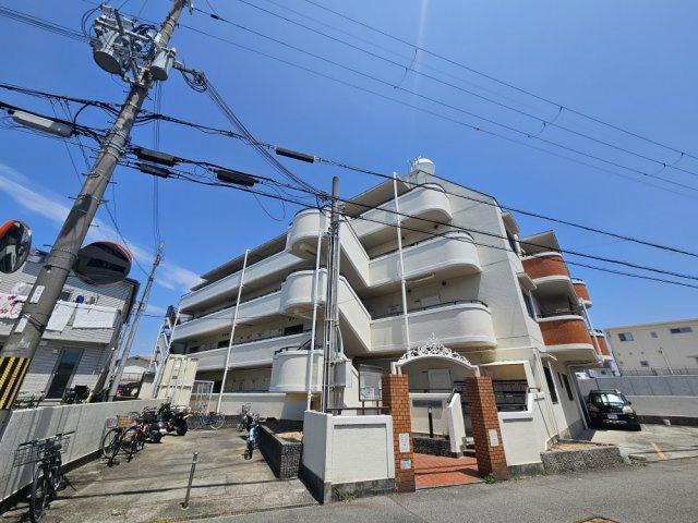 パールシャトウ藤江駅前の外観