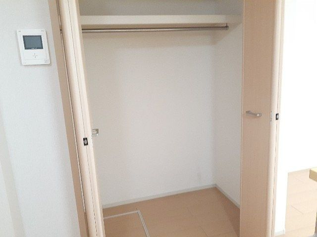 ファミ－ユ　メゾンの収納|たっぷりとした収納スペースです