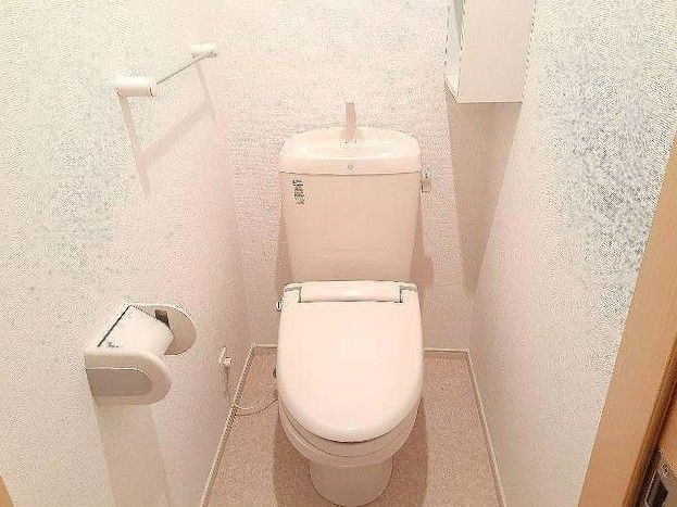 ファミ－ユ　メゾンのトイレ|清潔感のあるトイレです