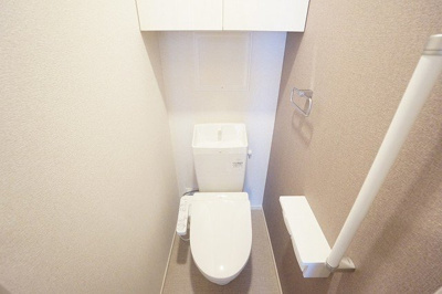 【トイレ】 | レジデンス　プリュⅥ | コンパクトで使いやすいトイレです