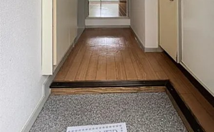 ＡＢＬＥ日進の玄関