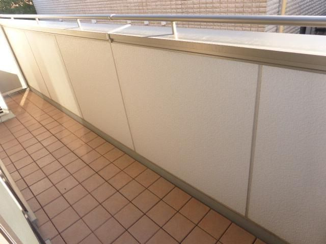 ソレイユ　シャルマンのバルコニー