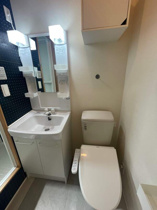 ゆったりとした空間のトイレです