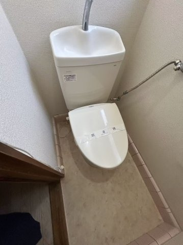 落ち着いたトイレです
