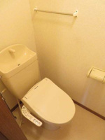 シンプルで使いやすいトイレです