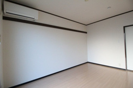 内装は落ち着いています