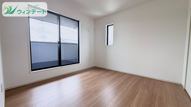 下妻市長塚5期　新築戸建　1号棟の洋室|家具を配置してもゆとりのある洋室。お子さまの成長に合わせて使い方を変えられるフレキシブルな空間です。