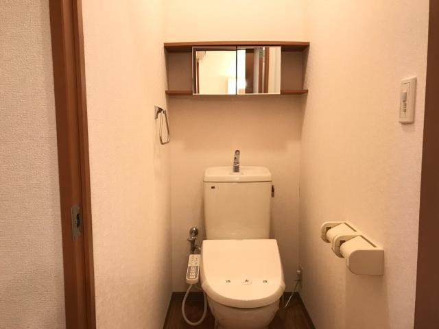 シャワー付トイレ