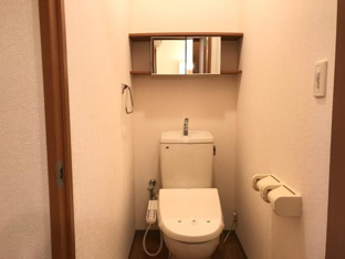 シャワー付トイレ