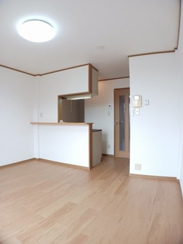 ピュアティ弐番館の居間・リビング|おしゃれな居間です