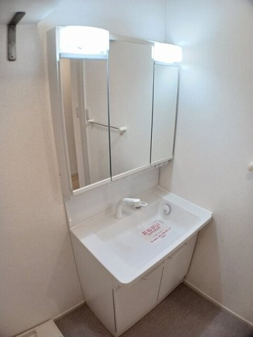 ピュアティ弐番館の洗面所|忙しい朝には欠かせない洗面所です
