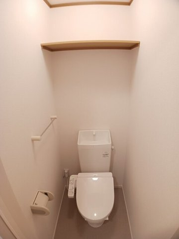 ピュアティ弐番館のトイレ|シンプルで使いやすいトイレです