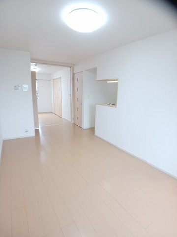 グランベルの内装|内装は落ち着いています