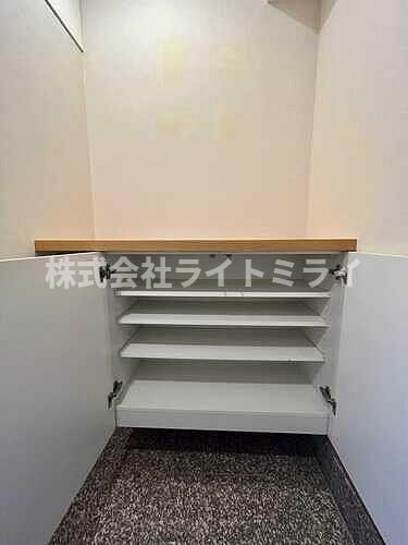 日神パレステージ板橋滝野川の収納|シューズボックス 