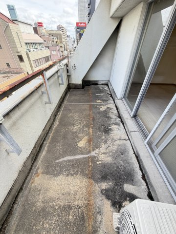 カーサ日本橋のバルコニー