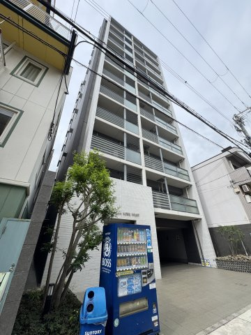 アルファレガロ神戸WESTの外観