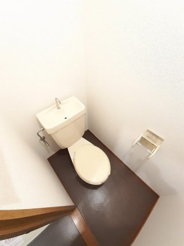 ＮＥＷ　ＣＩＴＹ天神のトイレ|落ち着いた色調のトイレです