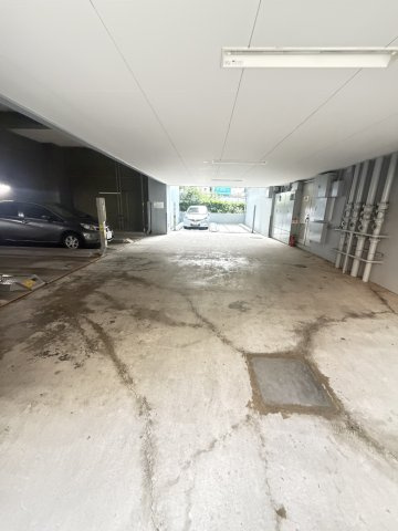 パークノヴァ六甲道の駐車場