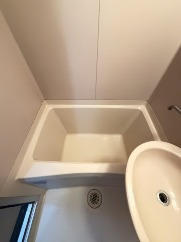 中央マンションの浴室