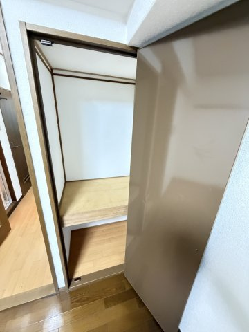 中央マンションの収納