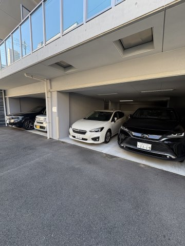 MJC神戸ハーバーウエストの駐車場