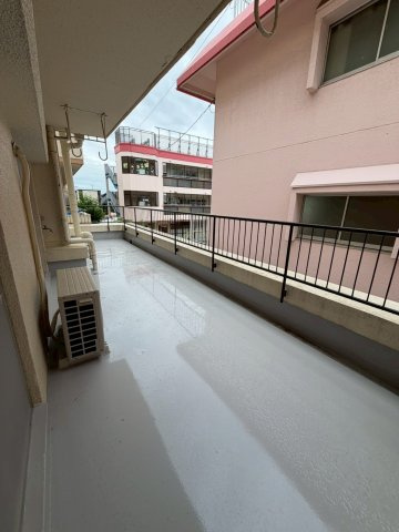 田中マンションのバルコニー