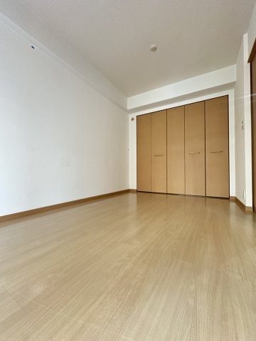 GOOD WOOD Sの寝室