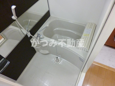 【浴室】 | ロータスブラン | 他号室参考写真