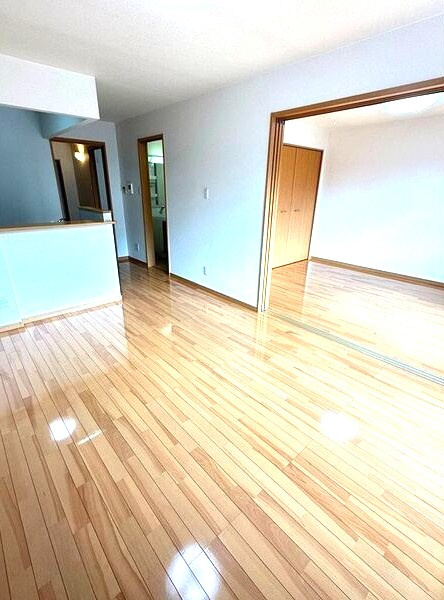 ＫＩ・ＺＵ・ＮＡの居間・リビング