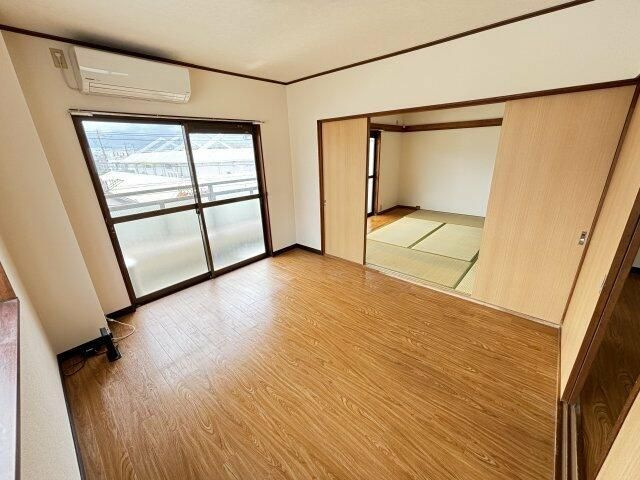 ゾンネハイツの洋室
