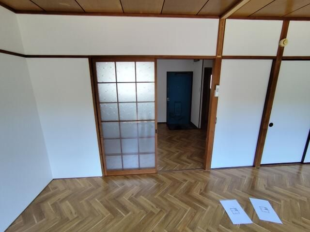 コーポ森前の洋室
