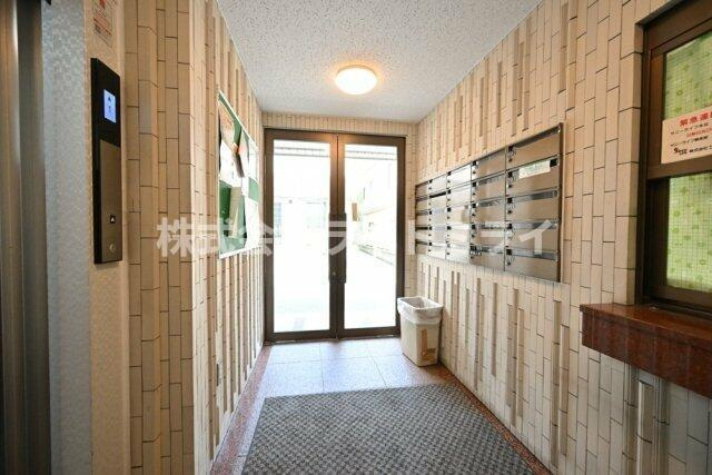 パールマンション白山のロビー| 