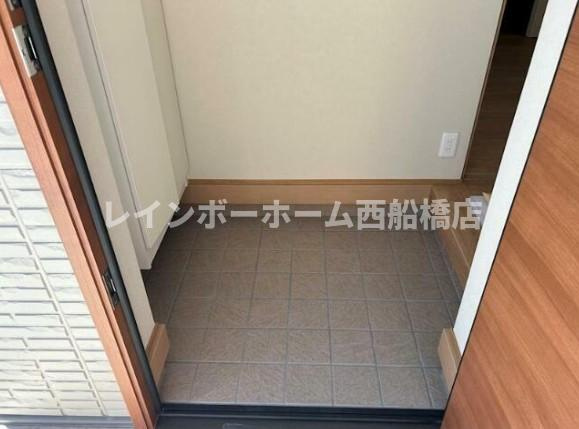 GRACIA八千代の玄関