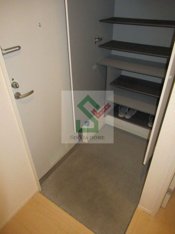 D-room元町の玄関