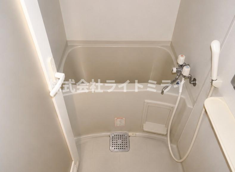 ファミール御茶ノ水アンシェールの浴室