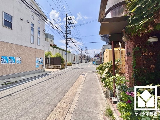 伏見区深草越後屋敷町の前面道路含む現地写真