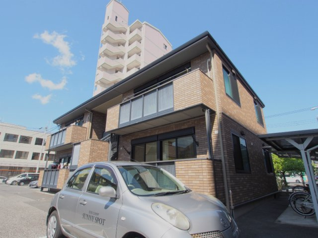 レトアK・I・Mの外観