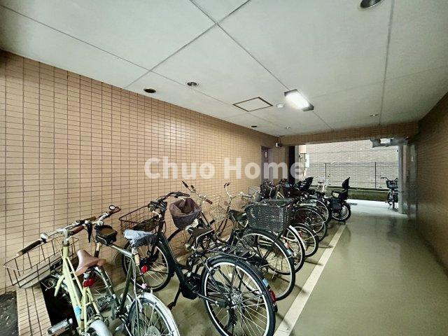カーム・デイズ吾妻橋の駐輪場|【自転車置き場】最新の空き状況や費用などの詳細は担当スタッフまでお問い合わせください。