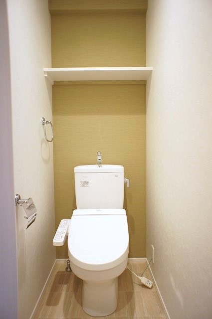 新品家具付きマンション築港本町10(KaGood福岡)のトイレ