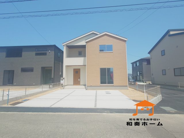 リーブルガーデン丸亀市川西町南　３号棟