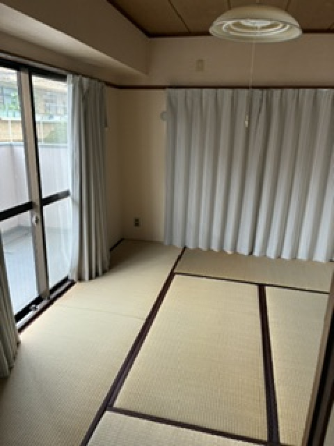久都内マンションの和室