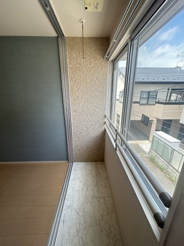 Ｄ-ｒｏｏｍ元町のバルコニー