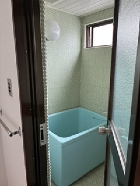 久都内マンションの浴室