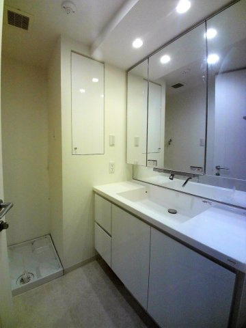【洗面所】 | 文京グリーンコートテラス | ※同物件別住戸の写真を参考に掲載しております。