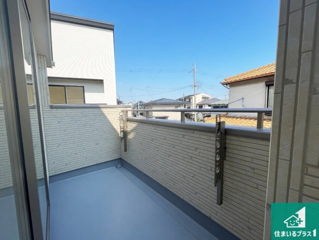 伊丹市鈴原町　新築一戸建てのバルコニー|日当たりのよいバルコニー！お部屋が開放的に！