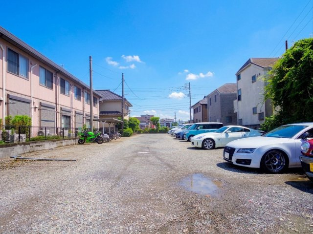 ラ　カンタービレの駐車場