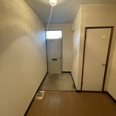 第３グレース加地の玄関