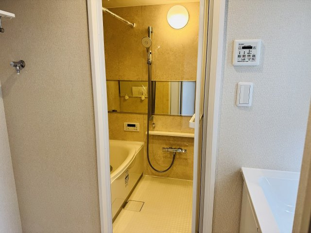 藤和シティホームズ西八王子の脱衣所|～グレージュ×ホワイトの清潔感ある脱衣所～