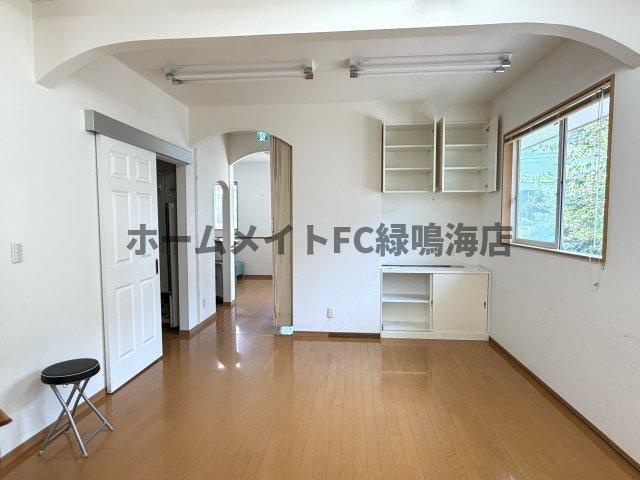 十一屋店舗の内装