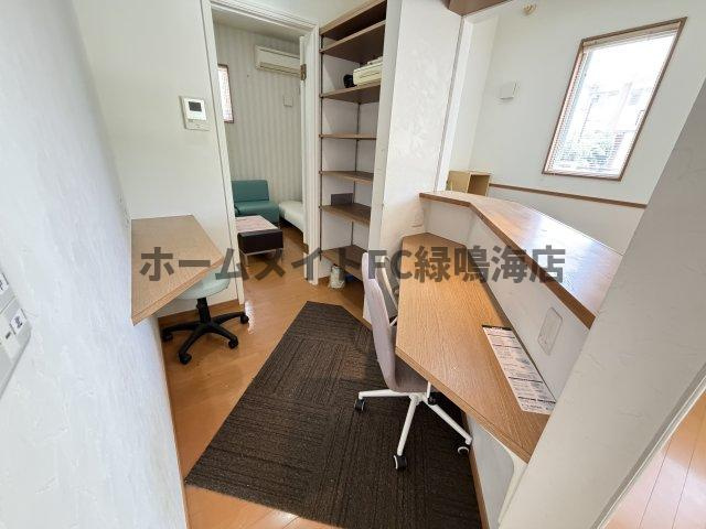 十一屋店舗の内装